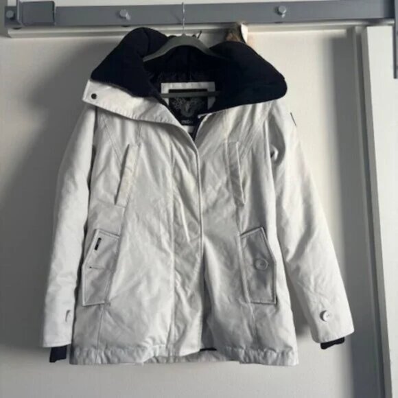 Nobis Canadian duck down filled size large - Picture 1 of 10